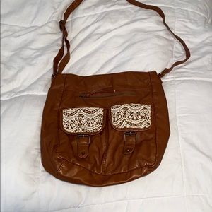 NWOT tan & lace crossbody !